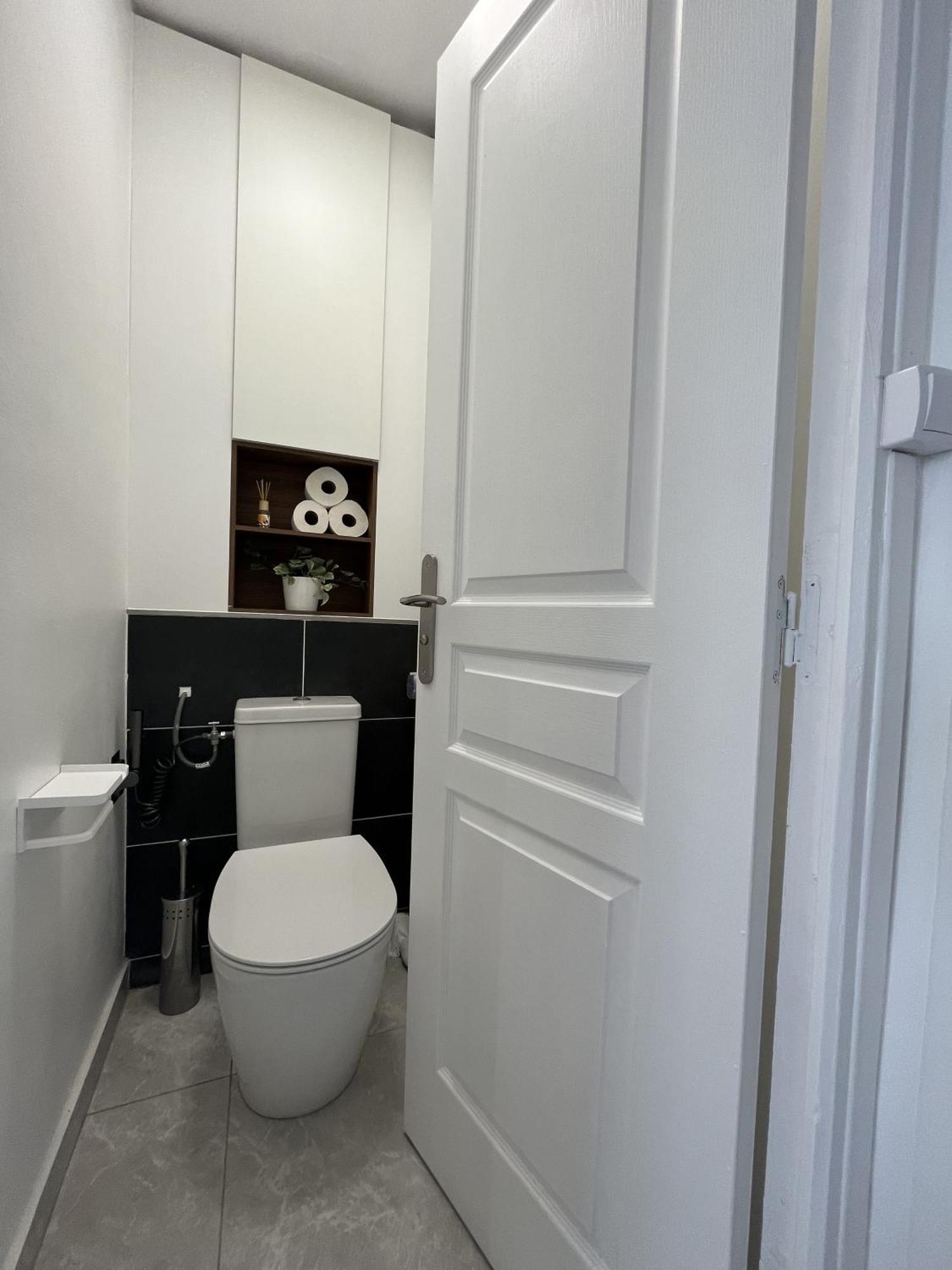 Entire 60M2 Apartment - Close To Paris - Parking - Kitchen - 2Min Rerb - Olympic'24 Bourg-la-Reine Esterno foto